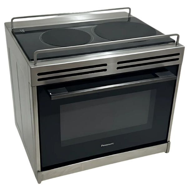 Curio gimballed electric marine oven with integrated induction hob. Enabling electric cooking on boats.